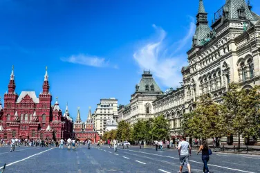 Attraversare le Frontiere: Viaggiare in Russia nonostante le Sanzioni